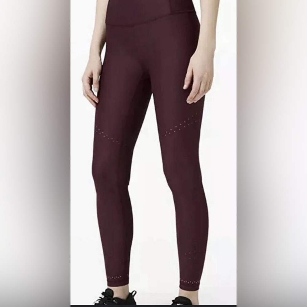 Lululemon In Focus Run Tight - Picture 6 of 6